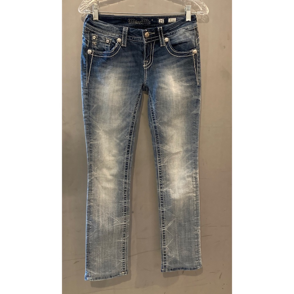 Miss Me Women's Ankle Cropped Faded Blue Jeans